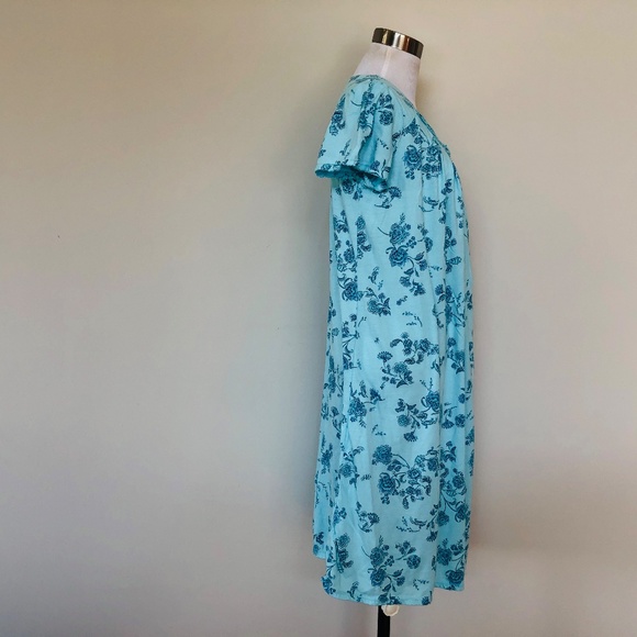 Blue Floral Pullover Nightgown Medium Short Sleeves SECRET TREASURES - Picture 5 of 9